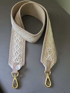 Bohemian Beige Lace-Trim Adjustable Bag Strap with Gold Hardware